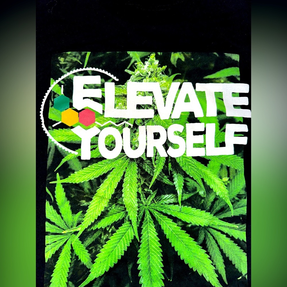 Unisex Elevate Yourself graphic Tee